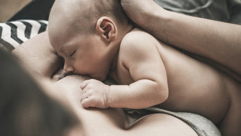 8 Things Every Nursing Mom Needs | Kindred Bravely