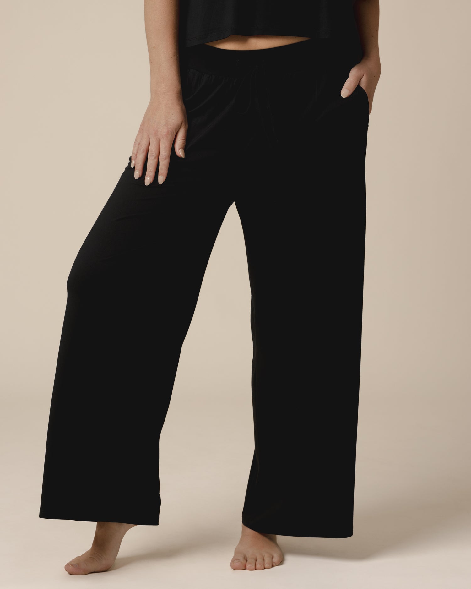 Front cropped in view of model wearing the Aria Bamboo Casual Lounge Pant in Black