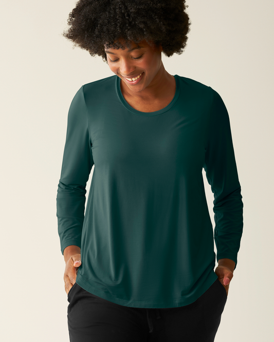 Woman wearing the Bamboo Maternity & Nursing Long Sleeve T-shirt in Evergreen@model_info:Kyra is wearing a Small.
