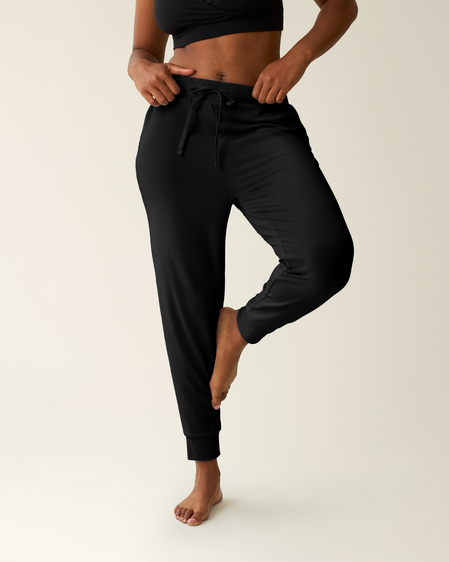 Model wearing Brushed Bamboo Maternity & Postpartum Jogger in Black @model_info:Kyra is 5'9" and wearing a Small.