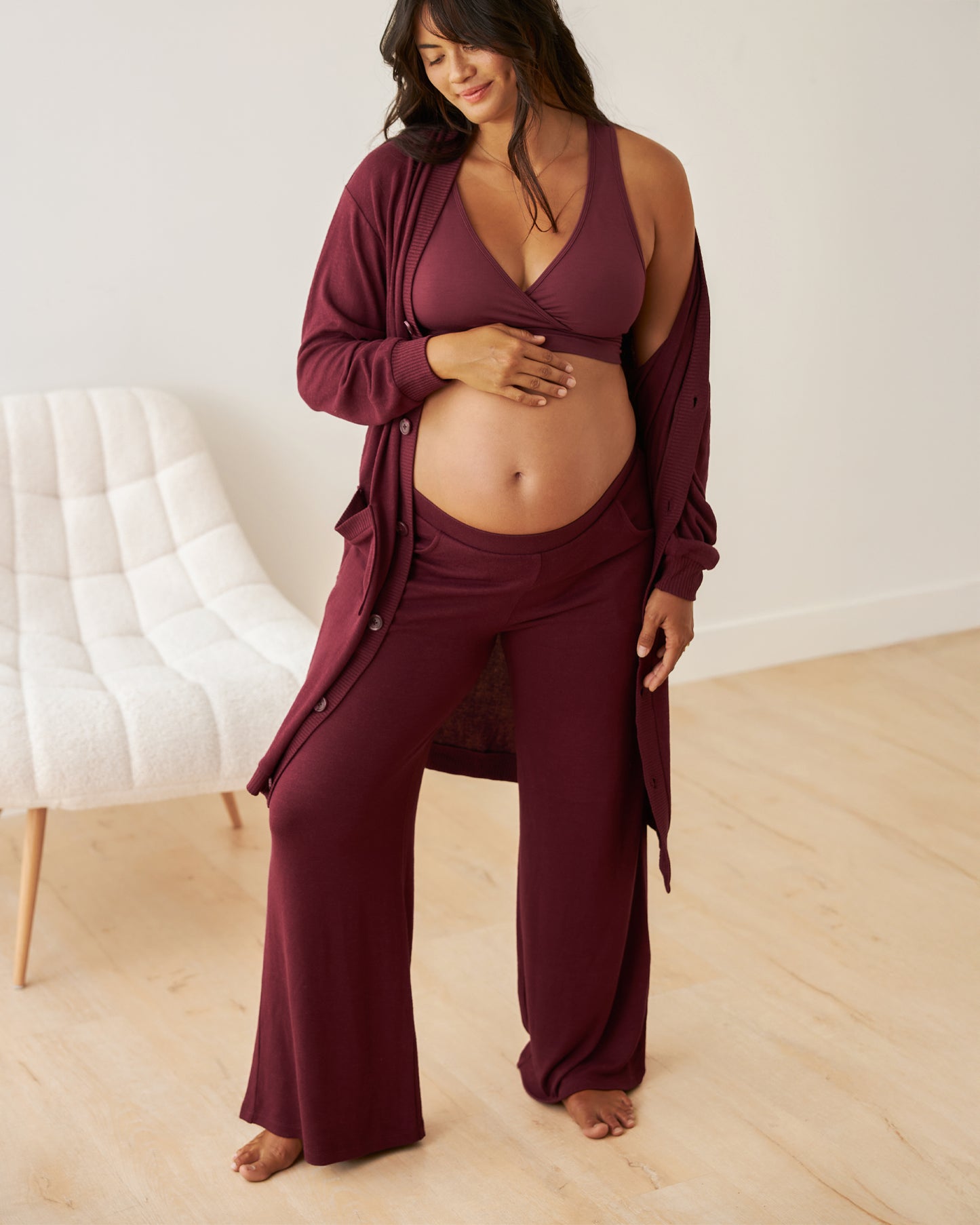 @model_info:Zoe is 5'7" and wearing a Medium.