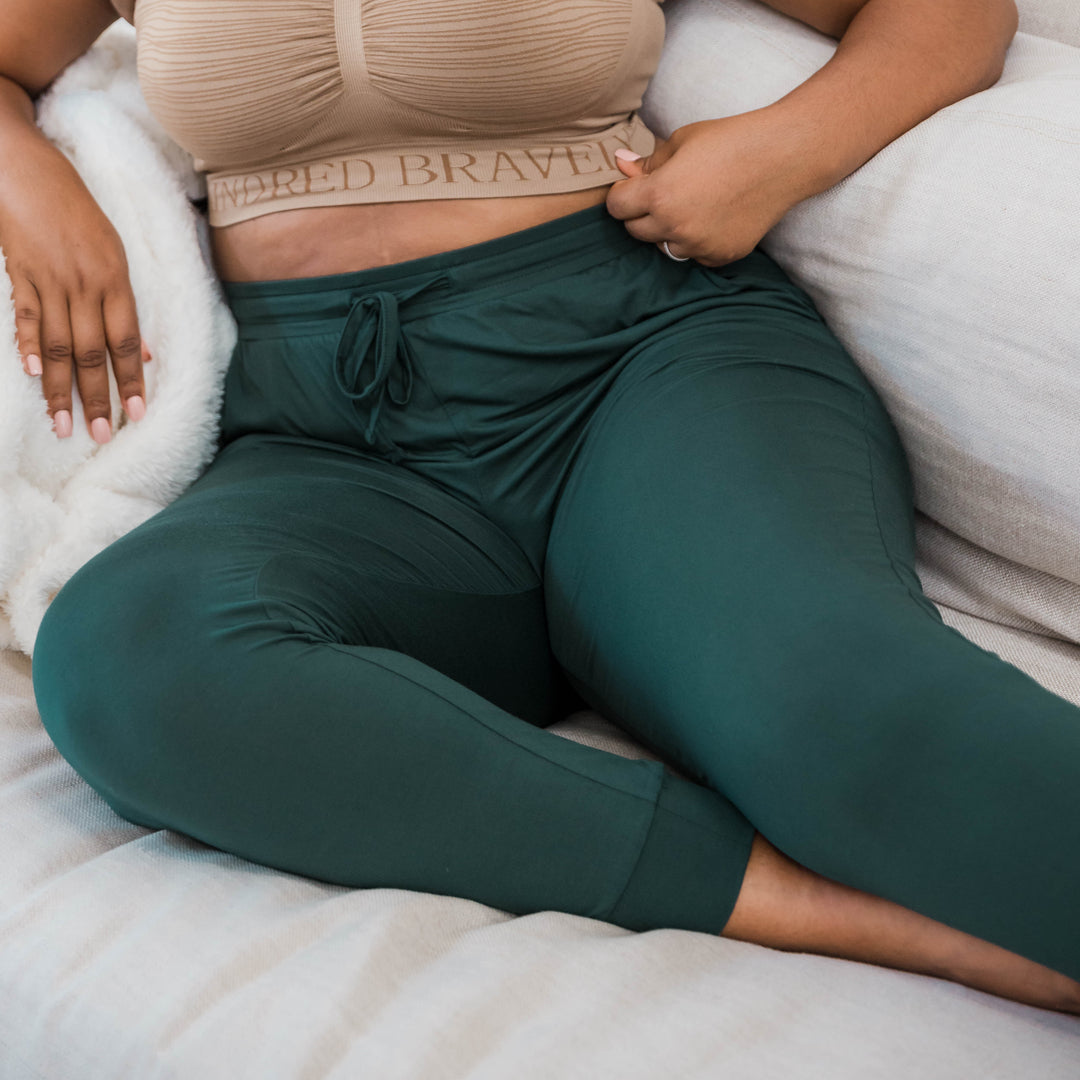 Everyday Lounge Joggers | Evergreen