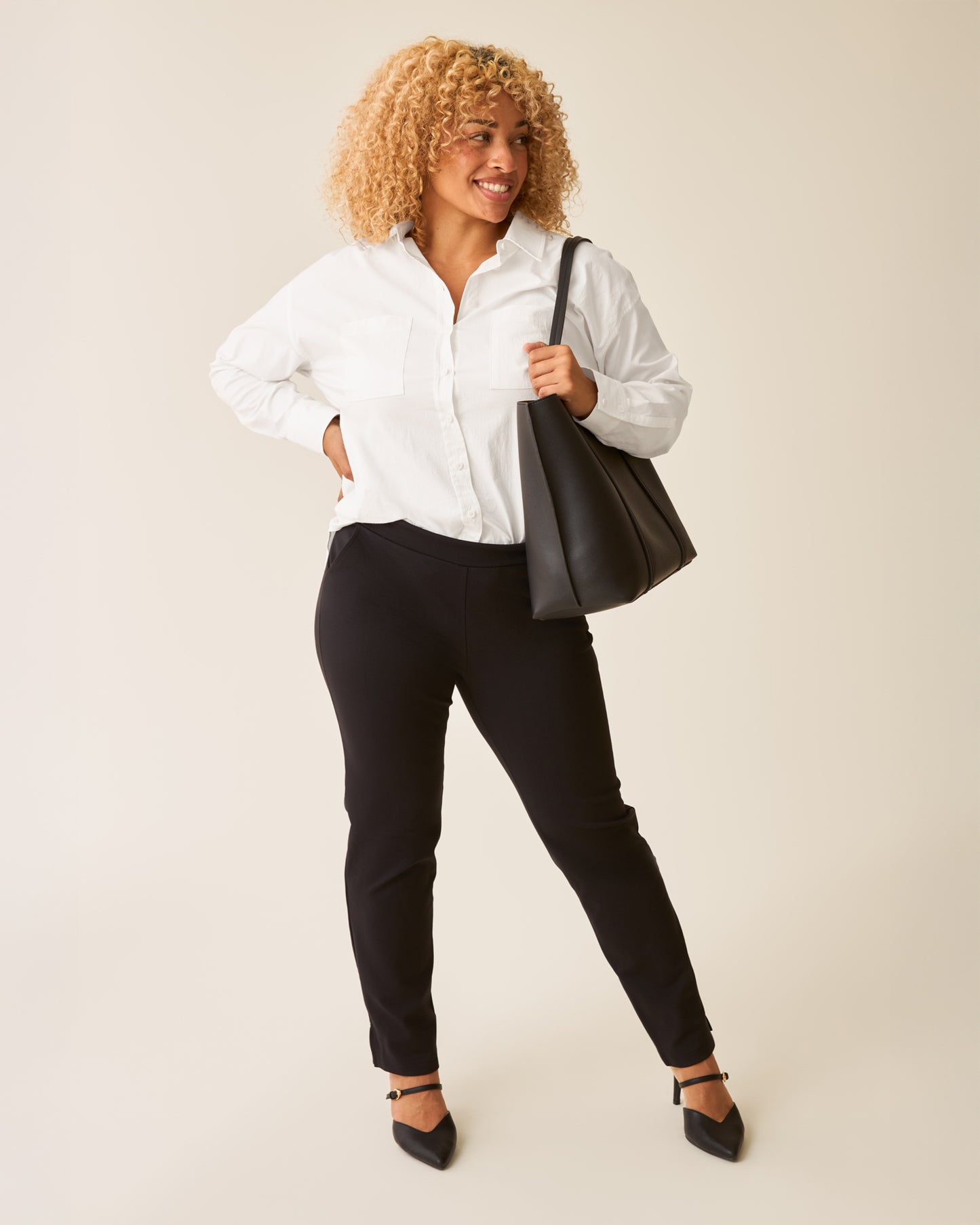 Poplin Maternity & Nursing Button Up Shirt | White