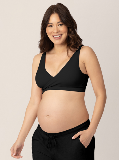 Supersoft Crossover Seamless Maternity & Nursing Sleep Bra - Black – Mums  and Bumps