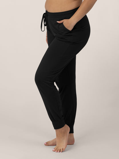 Bottom half of a model wearing the Everyday Lounge Jogger in Black