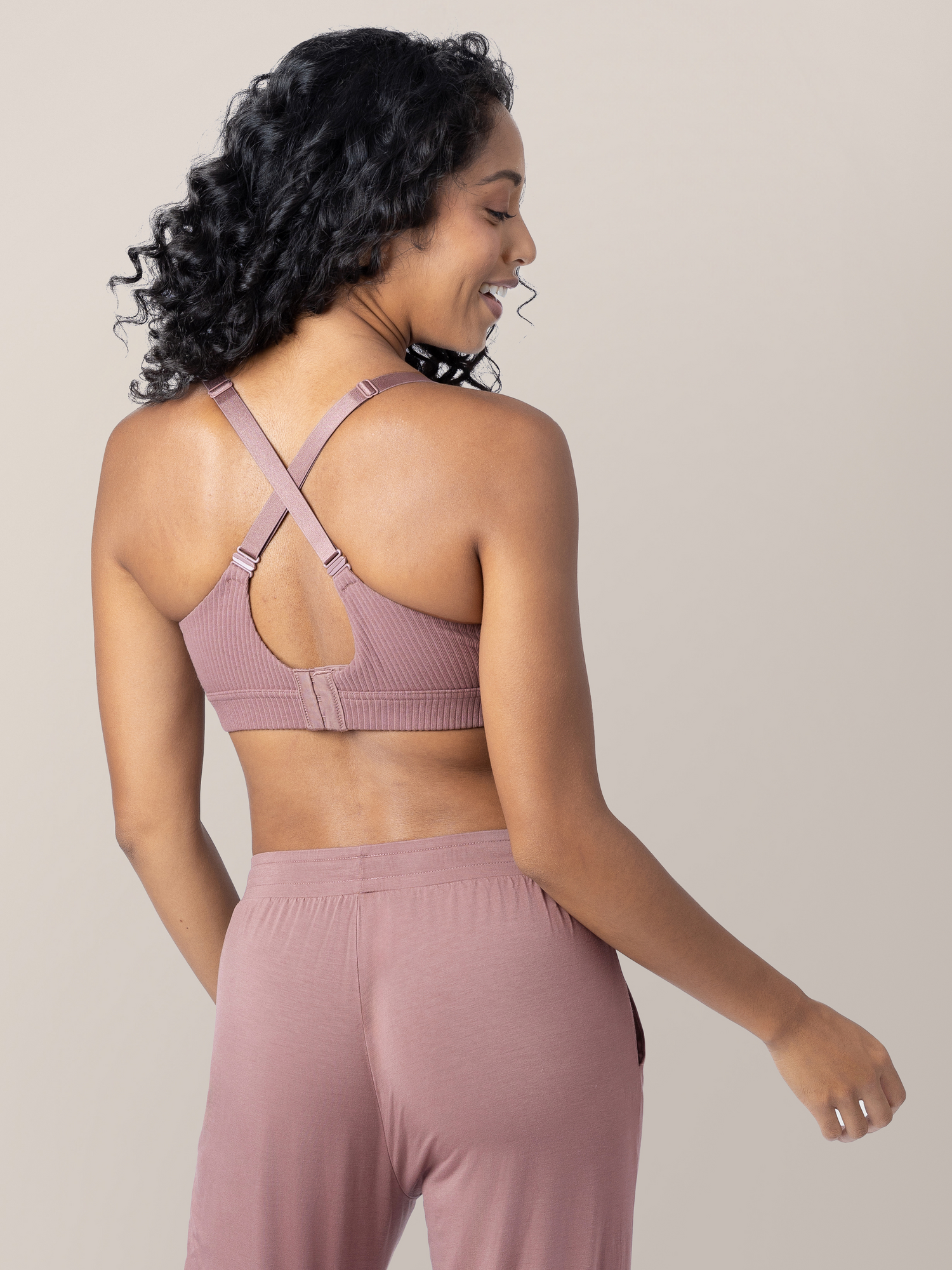 Back of a model wearing the RIbbed Cotton Maternity & Nursing Bra in Twilight.