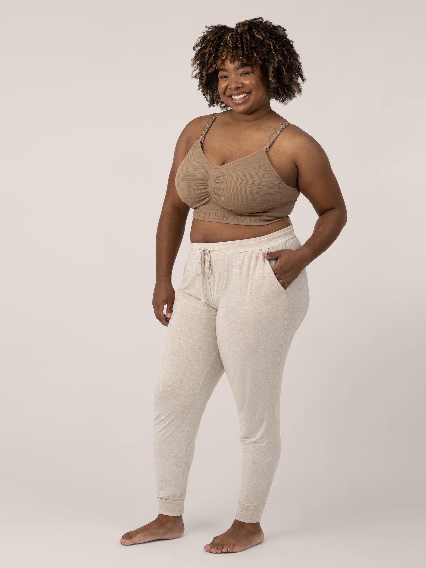 Front view of a model wearing the Everyday Lounge Jogger in Oatmeal Heather