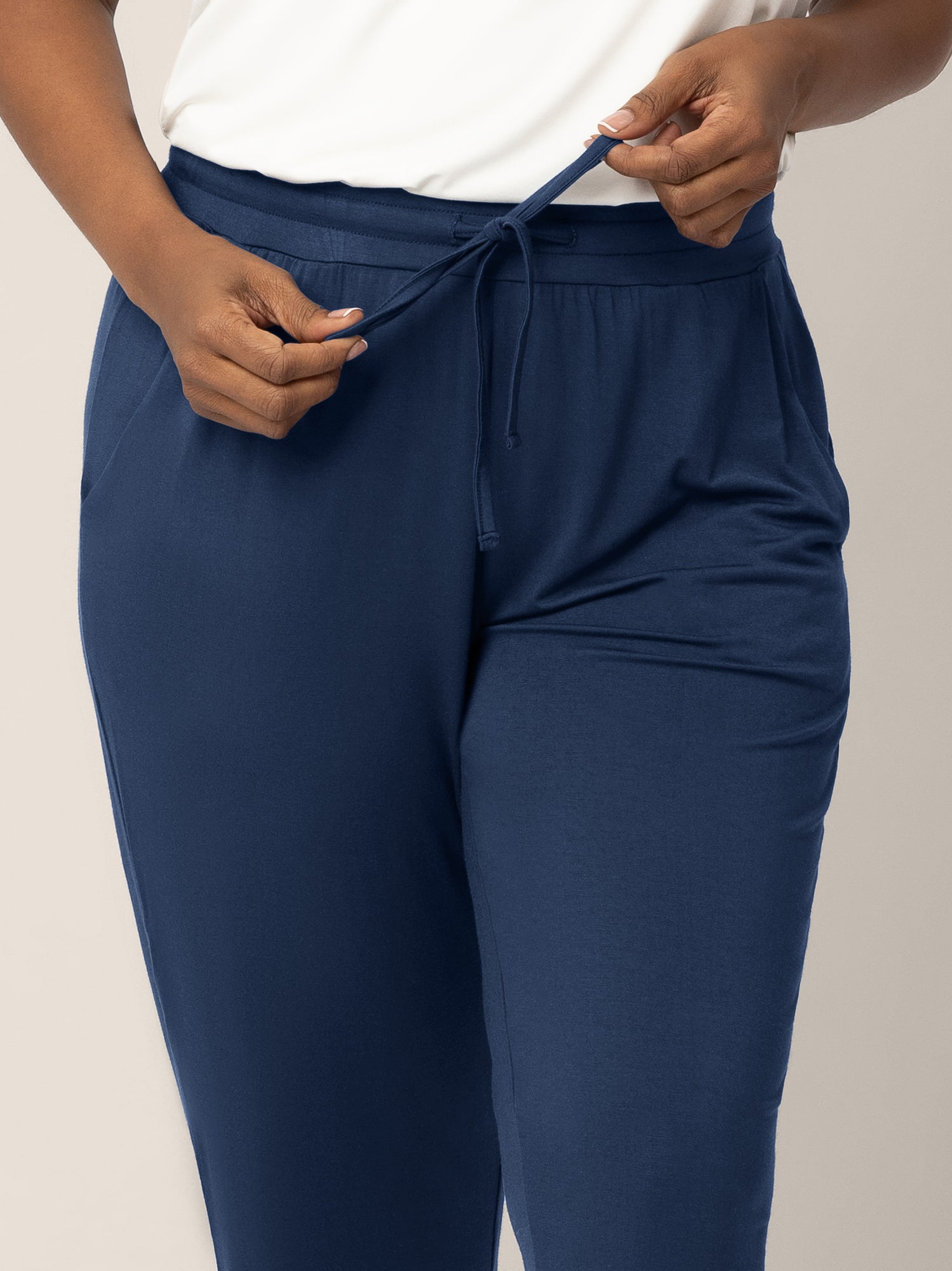Closeup of the drawstring on the Everyday Lounge Jogger in Navy