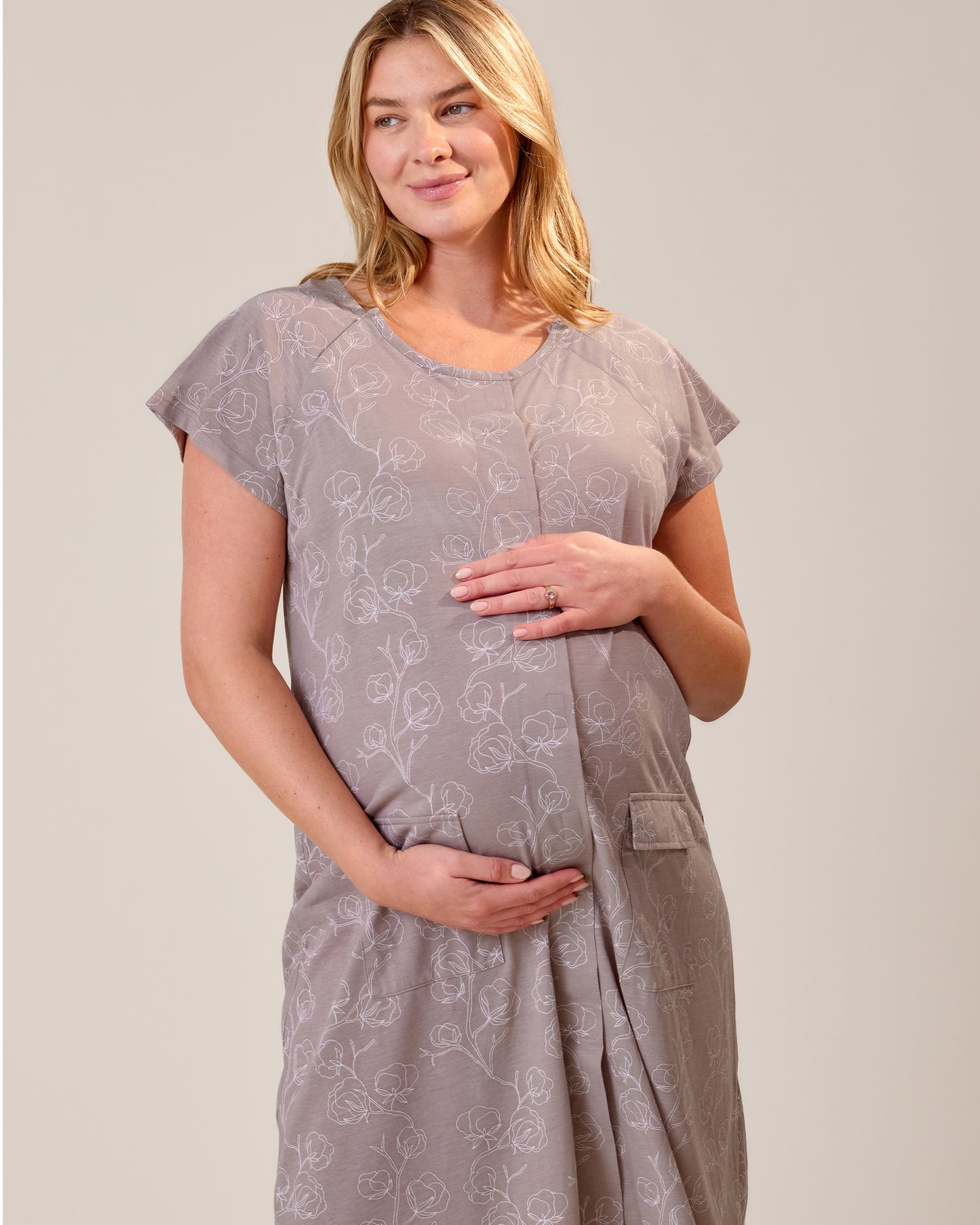 Pregnant woman wearing the Universal Labor & Delivery Gown in Lilac Bloom