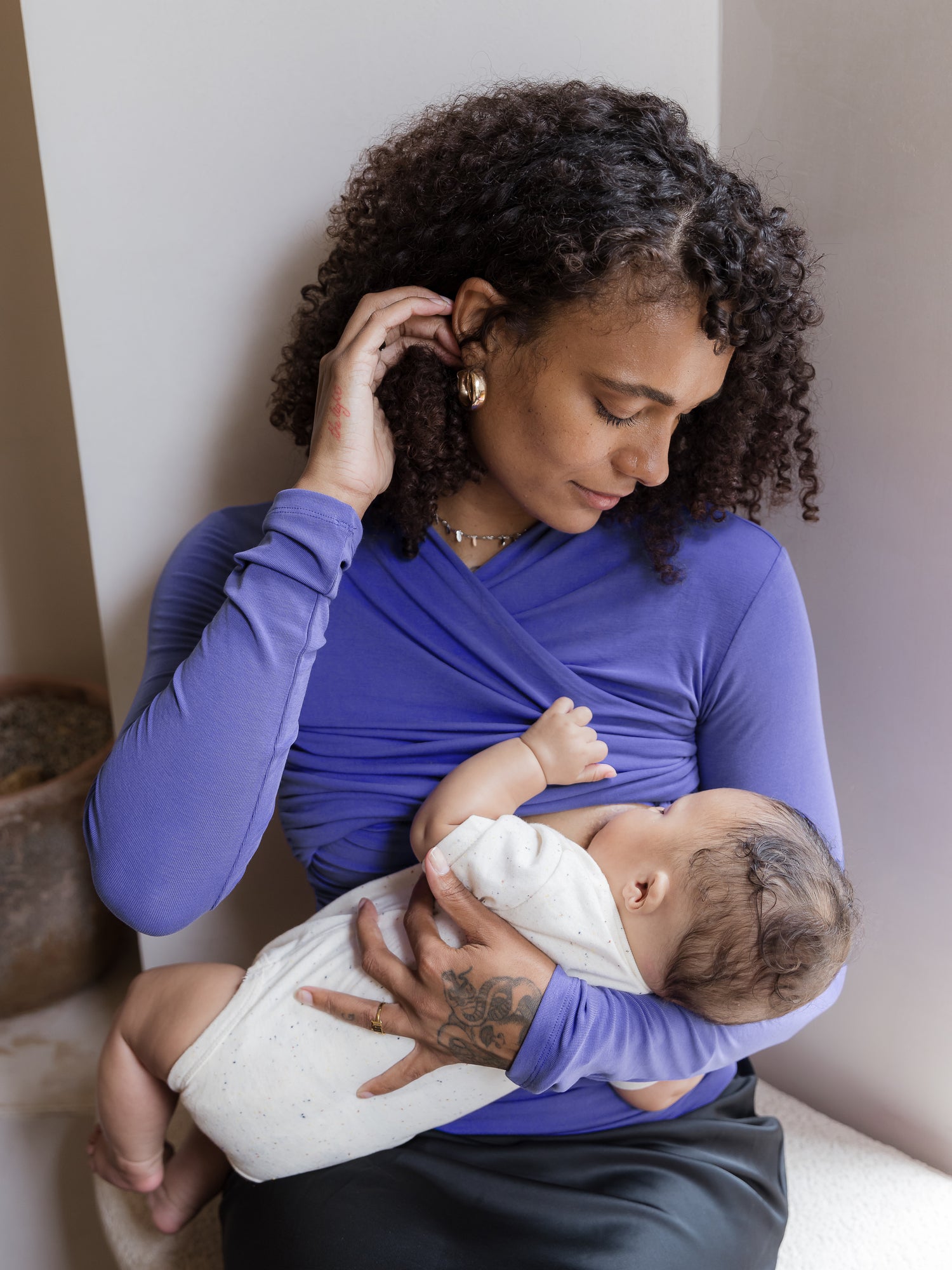 Gianna Shirred Maternity & Nursing Top | Cobalt - Kindred Bravely 