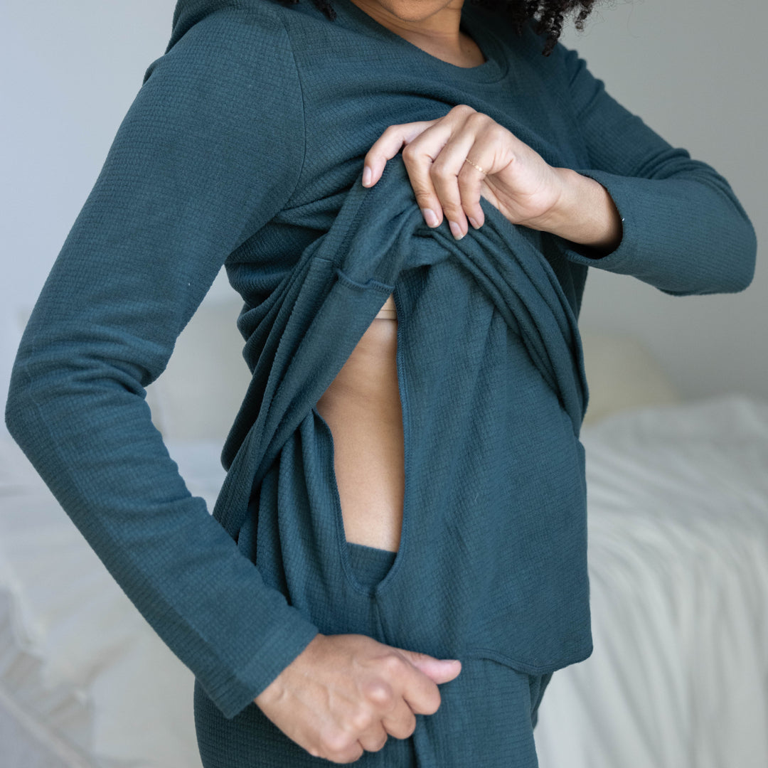 Fleece Nursing & Maternity Pajama Set | Evergreen