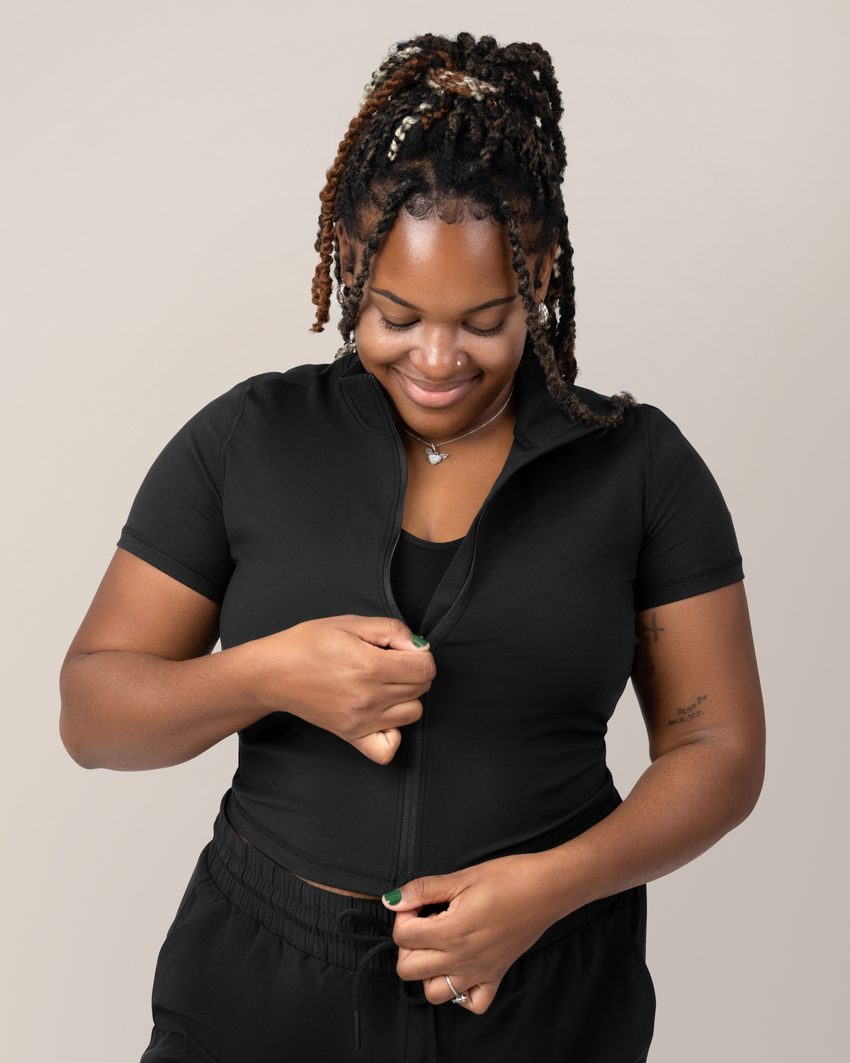 Presley Active Zip Front Nursing Top | Black - Kindred Bravely