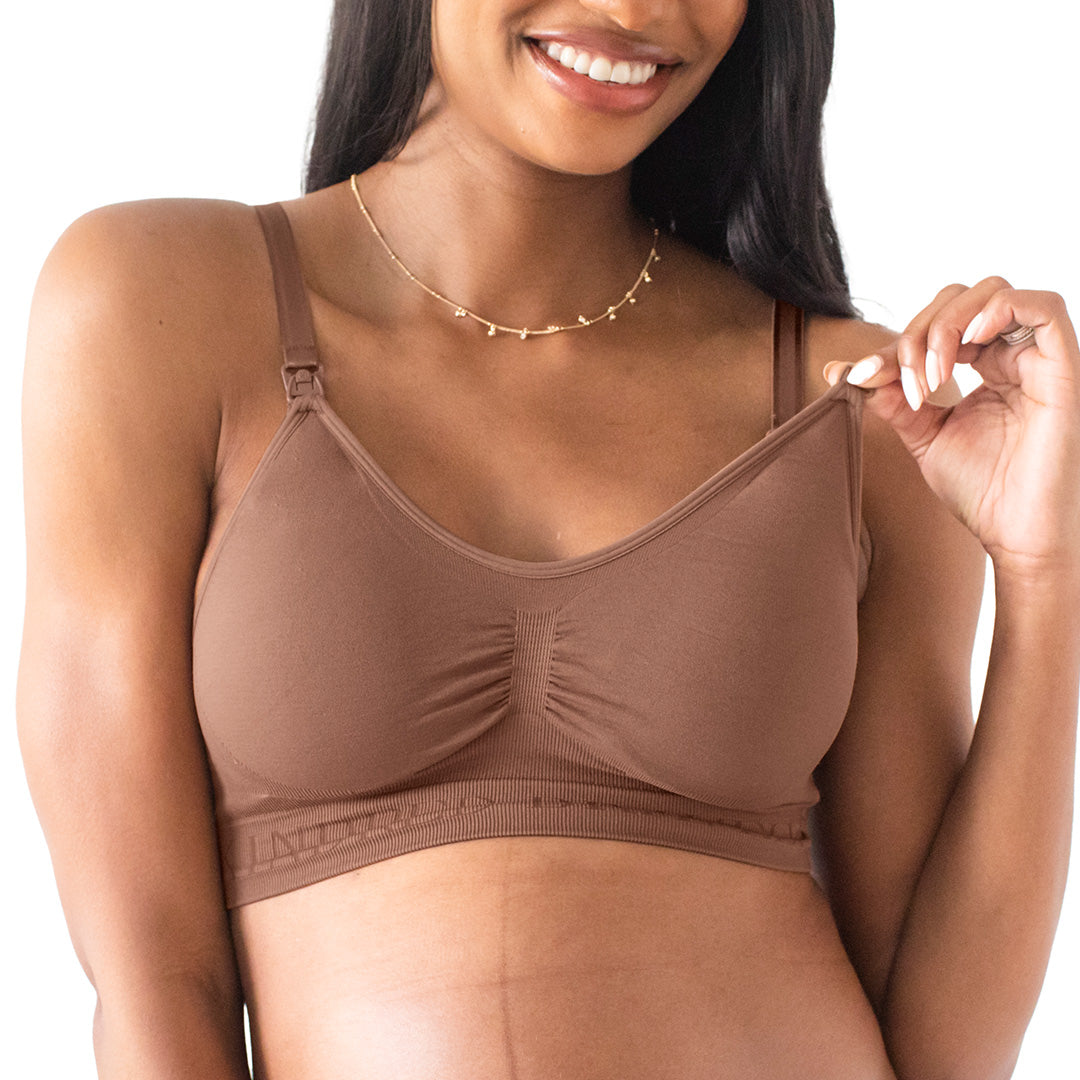 Model with her hand on the clip down nursing access on the Simply Sublime® Nursing Bra | Mocha