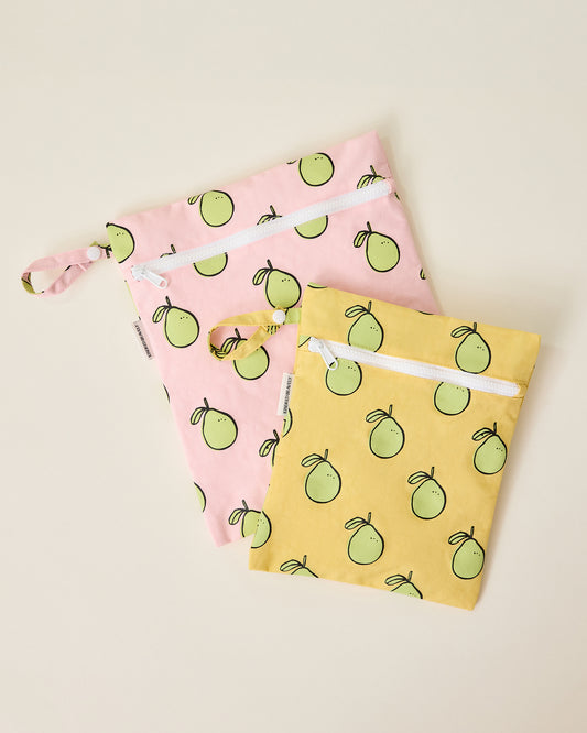 Wet/Dry Bag Set in Pomelo print on beige background