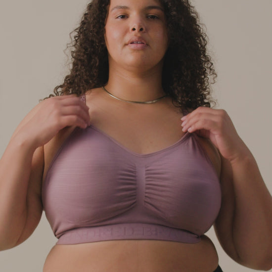 Video of model wearing Sublime® Hands-Free Pumping & Nursing Bra, showing how it unclips at the front for nursing