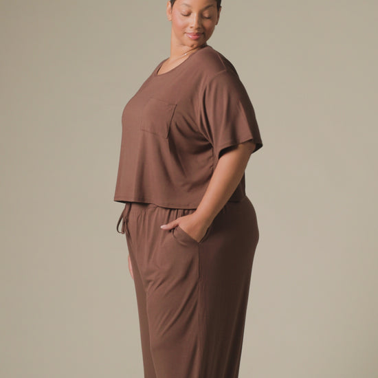 Video showing the Aria Bamboo Casual short sleeve top in chocolate