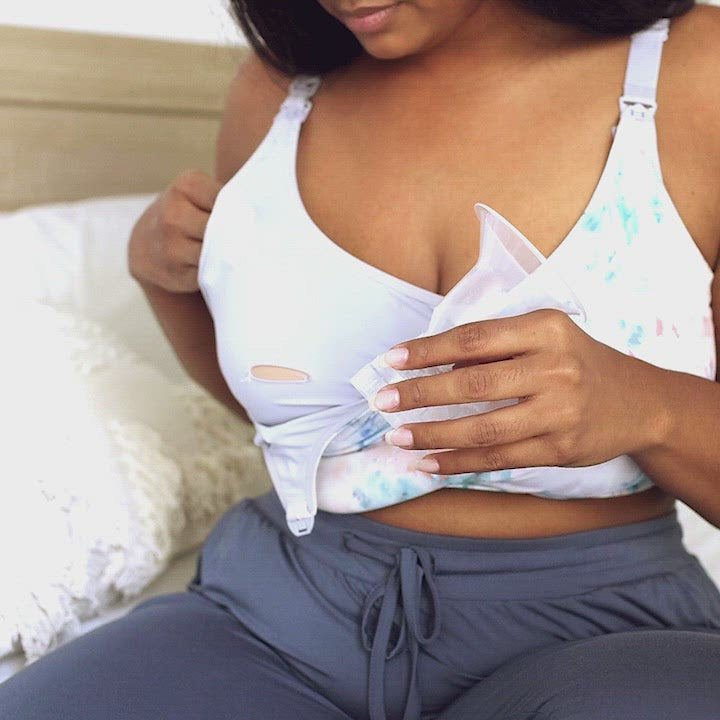 Video showing the BFF Hands-Free Pumping & Nursing Bra